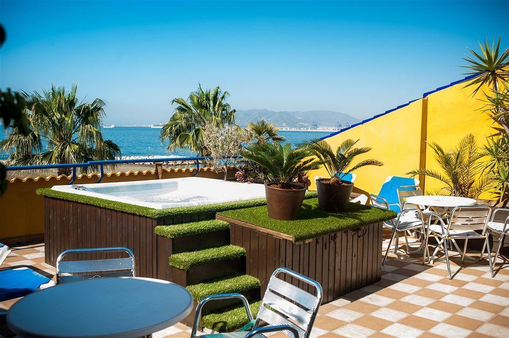 Hotel La Chancla Malaga Exterior photo