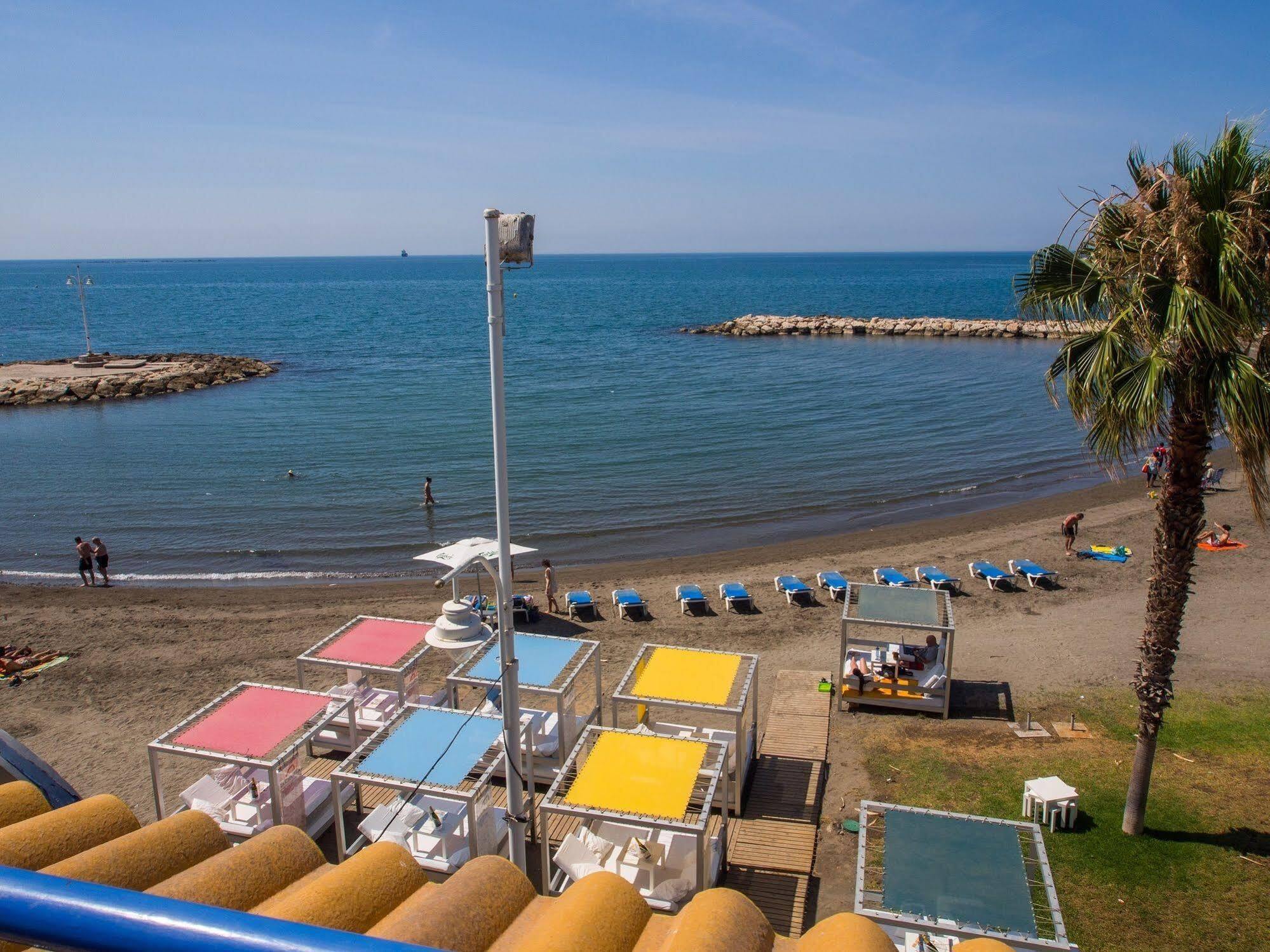 Hotel La Chancla Malaga Exterior photo